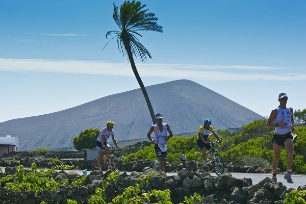 Learning Spanish in Costa Teguise Sprt Beach Fun