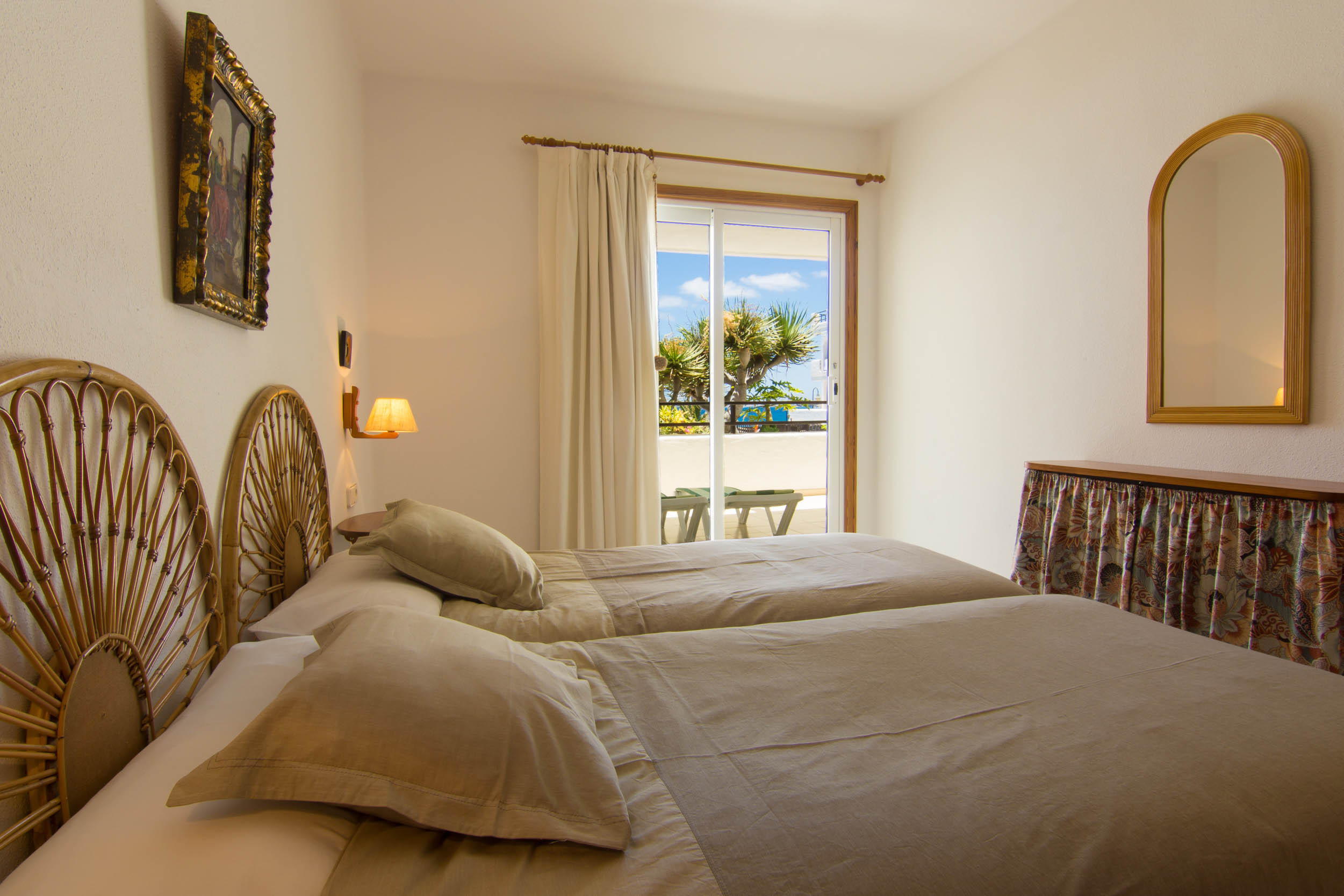 Typical appartments for rent in costa teguise